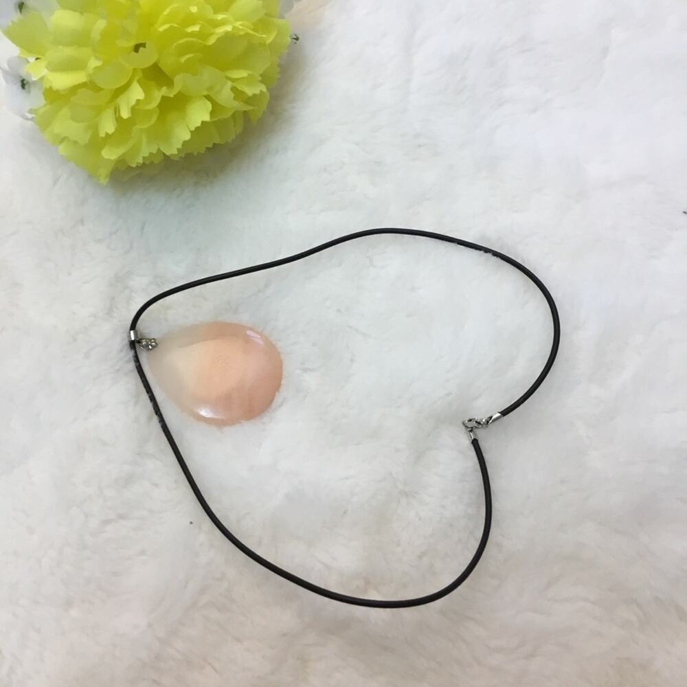 Large Coral Stone Necklace - Picture 4 of 8